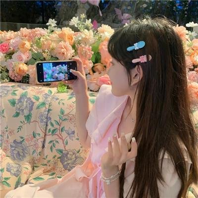 女孩的成长图腾